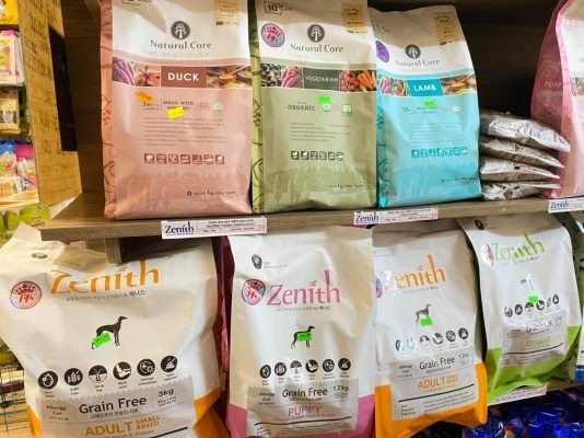 Thức Ăn Cho Chó TPHCM: Hướng Dẫn Chi Tiết Để Lựa Chọn Và Mua Sắm Tốt Nhất
