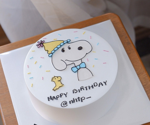 Bánh sinh nhật vẽ chú chó con dễ thương đơn giản xinh xắn
