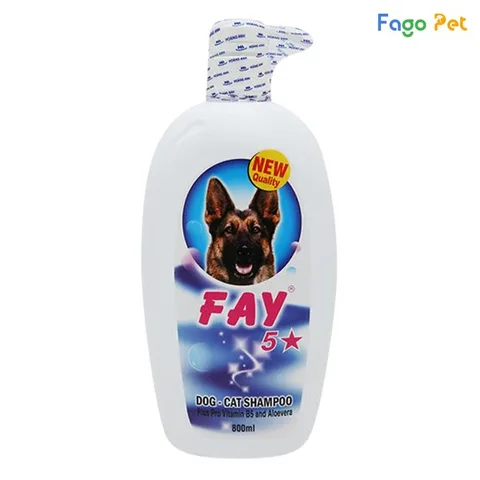 Bọt mịn của sữa tắm cho chó Fay 5 giúp làm sạch sâu lông