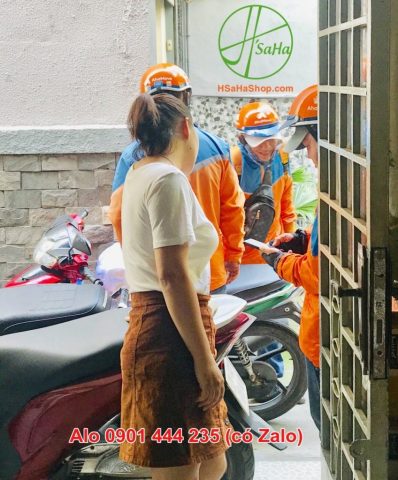HSaHa giao hạt óc chó Mỹ nhanh trong TPHCM
