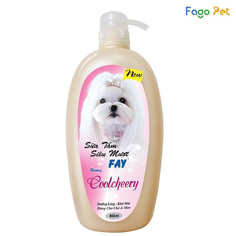 Sữa tắm Fay giúp lông chó lạp xưởng sạch và mềm