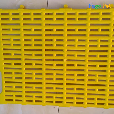 Tấm lót sàn chuồng chó cứng loại 1 với thiết kế sang trọng, bền chắc