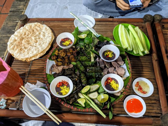 Đặc điểm và món ăn nổi bật tại quán thịt chó